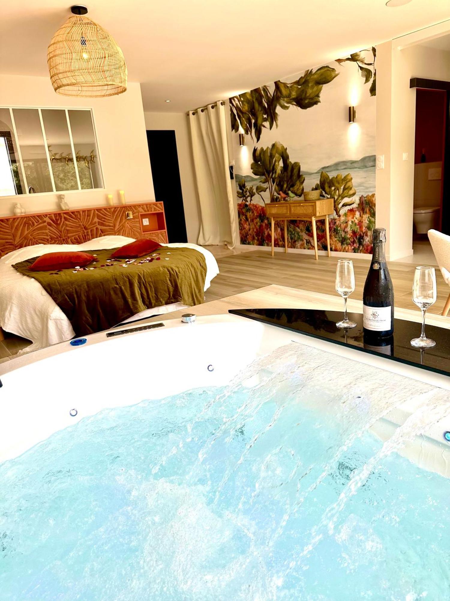 Les Suites Du Payre - Suite Romance Saint-Hilaire-de-Talmont Kültér fotó
