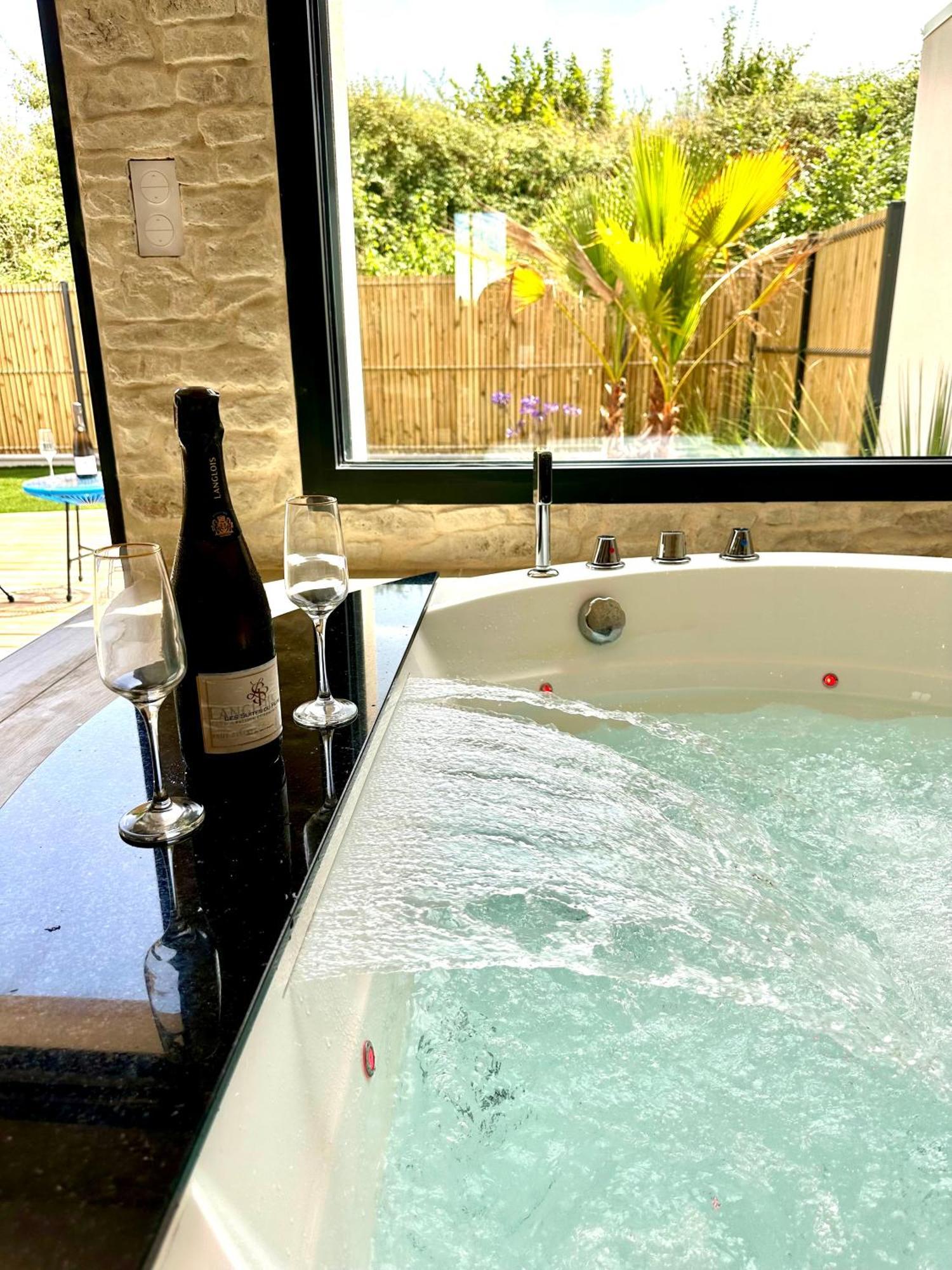 Les Suites Du Payre - Suite Romance Saint-Hilaire-de-Talmont Kültér fotó